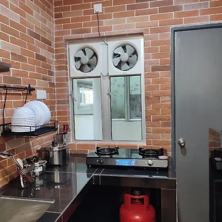 Adik Aisyah Muji Pistachio Homestay Cameron Highlands Tanah Rata Exterior photo