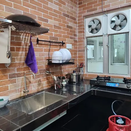 Adik Aisyah Muji Pistachio Homestay Cameron Highlands Tanah Rata Exterior photo